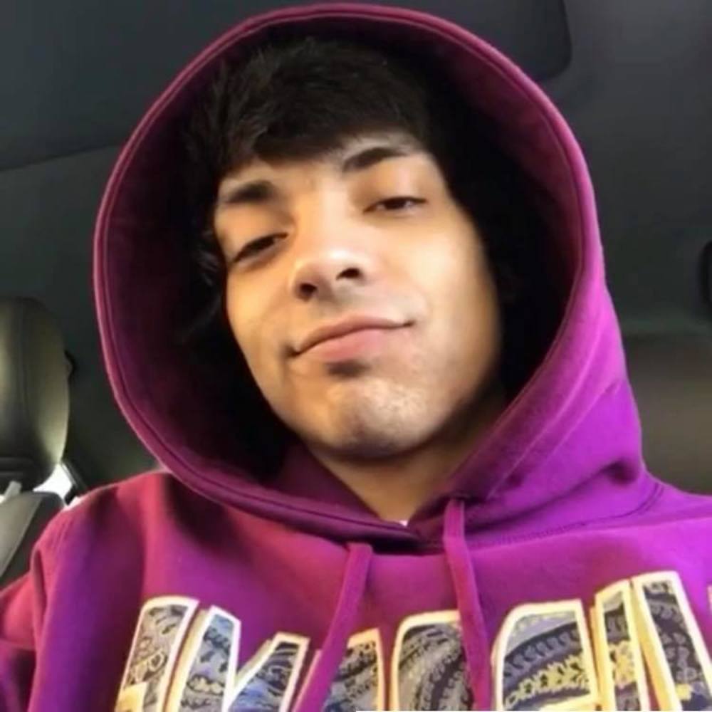 Meet your Posher, Koby